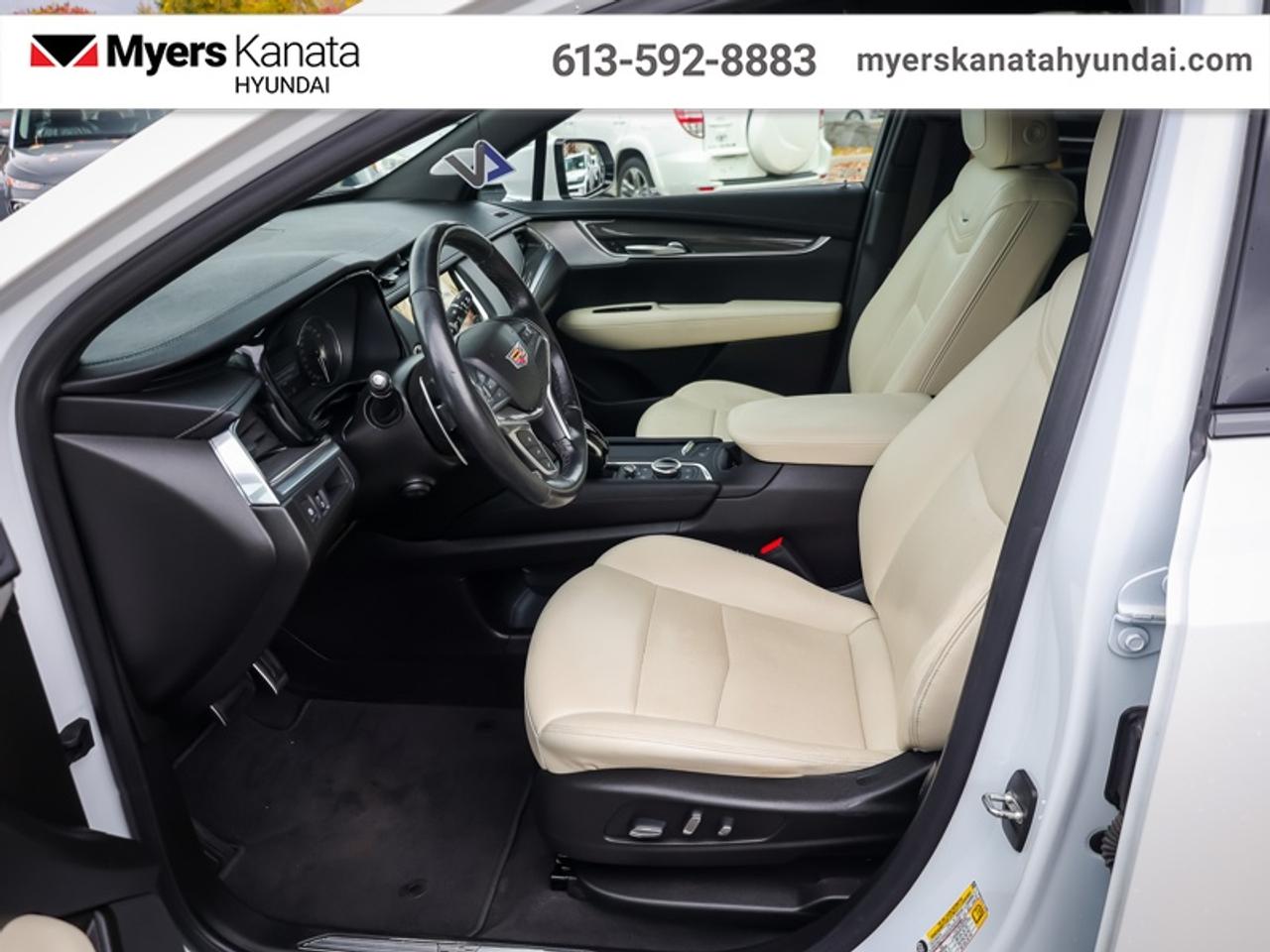 2024 Cadillac XT5 Sport  -  Navigation -  Leather Seats Photo