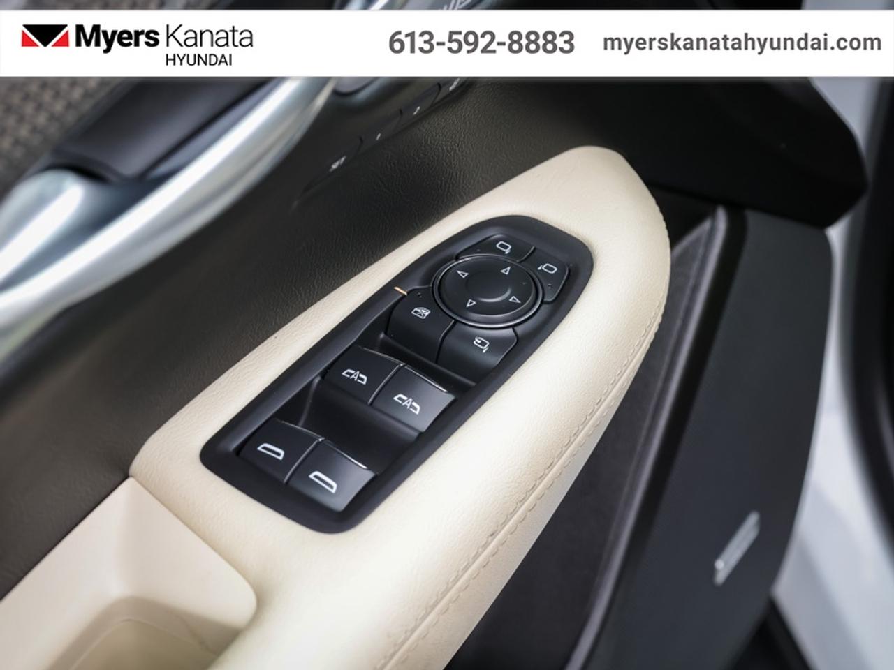 2024 Cadillac XT5 Sport  -  Navigation -  Leather Seats Photo