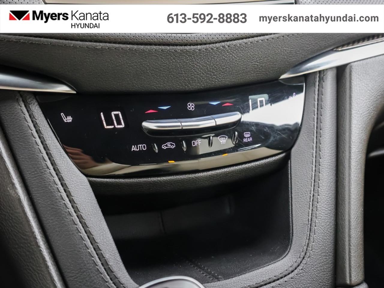 2024 Cadillac XT5 Sport  -  Navigation -  Leather Seats Photo