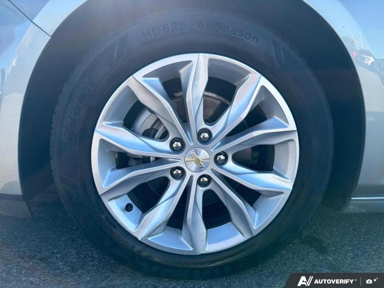 2024 Chevrolet Malibu 1LT  - Aluminum Wheels -  Android Auto Photo