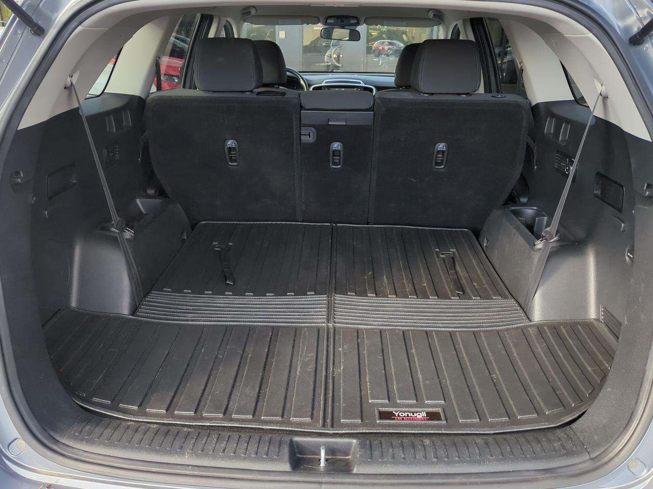 2020 Kia Sorento LX+ V6 Photo