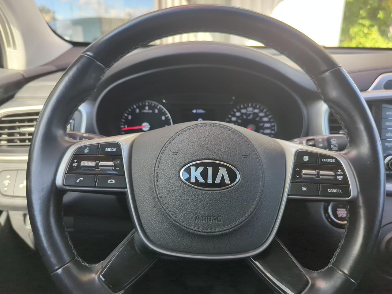 2020 Kia Sorento LX+ V6 Photo