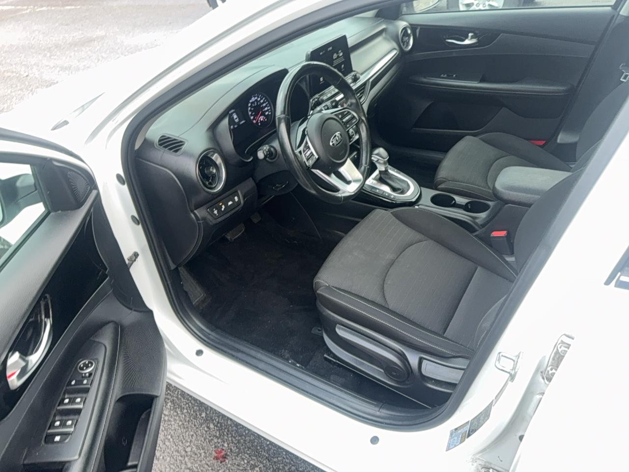 2021 Kia Forte EX+ Photo