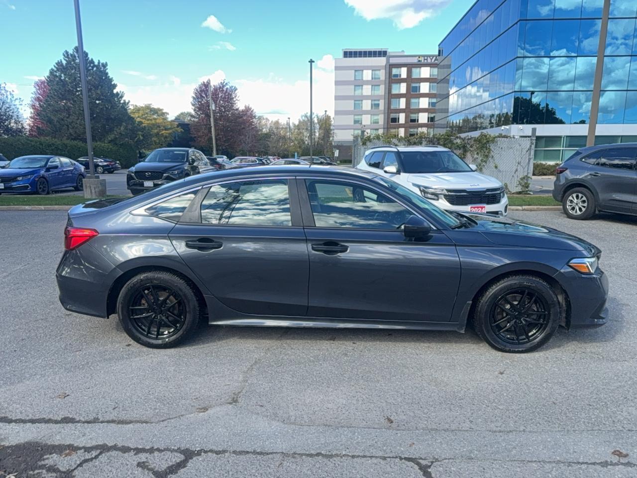 2022 Honda Civic SEDAN LX