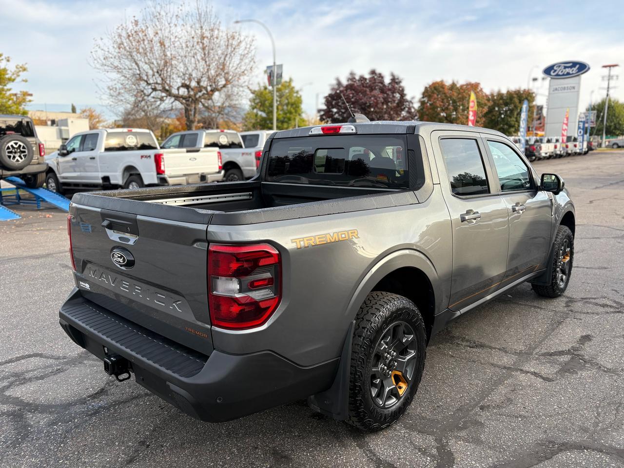 2025 Ford Maverick TREMOR Photo4