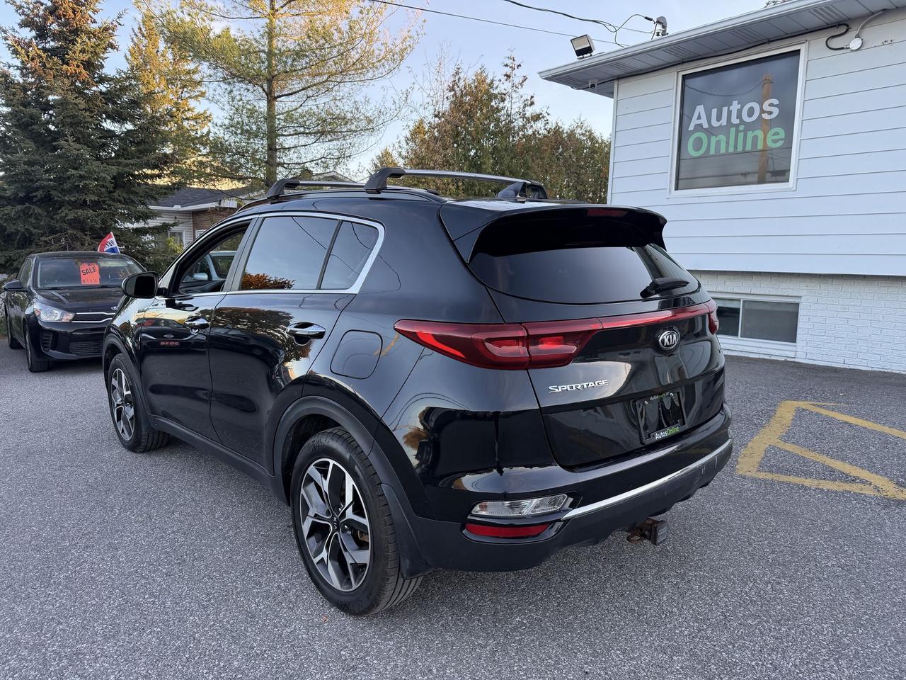 2020 Kia Sportage EX—AWD-SUNROOF- HEATED SEATS-APPLE CARPLAY-ANDROID AUTO Photo2