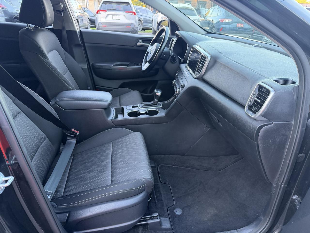 2020 Kia Sportage EX—AWD-SUNROOF- HEATED SEATS-APPLE CARPLAY-ANDROID AUTO Photo