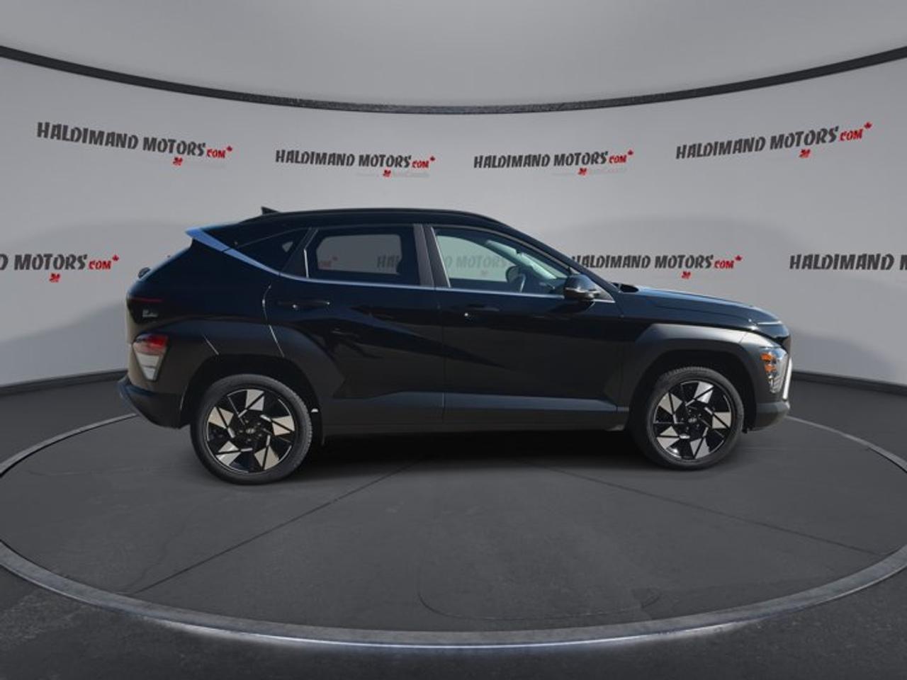2025 Hyundai KONA 2.0L Preferred AWD | Leather Seats Photo