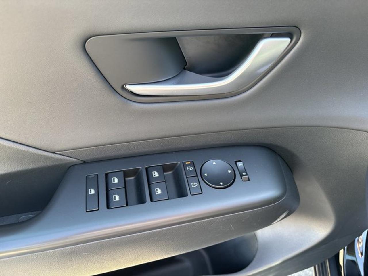 2025 Hyundai KONA 2.0L Preferred AWD | Leather Seats Photo