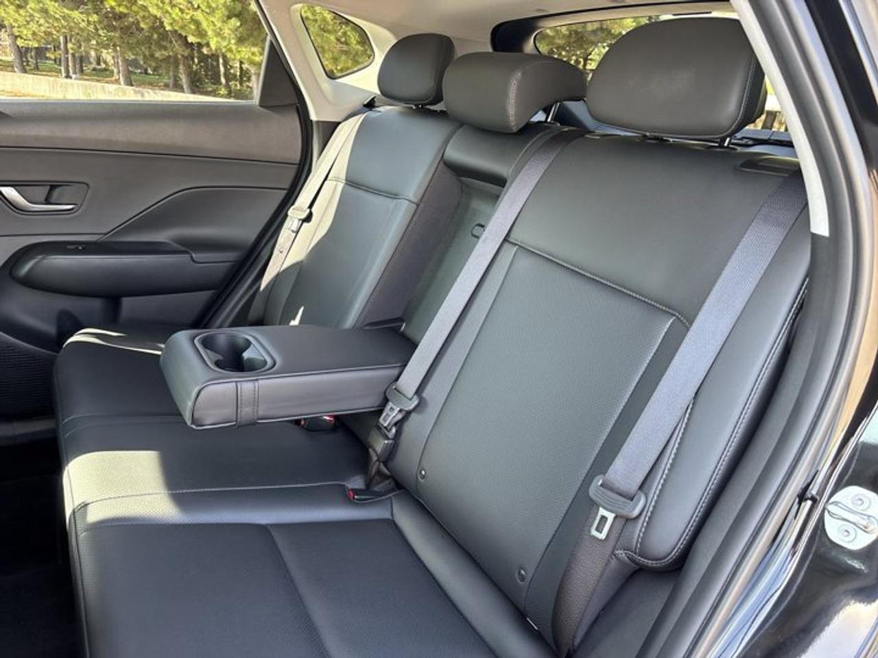 2025 Hyundai KONA 2.0L Preferred AWD | Leather Seats Photo
