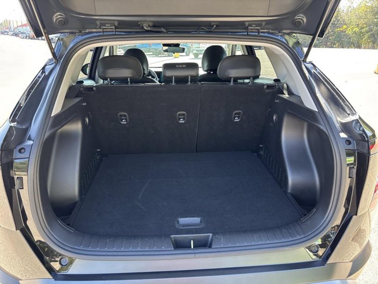 2025 Hyundai KONA 2.0L Preferred AWD | Leather Seats Photo
