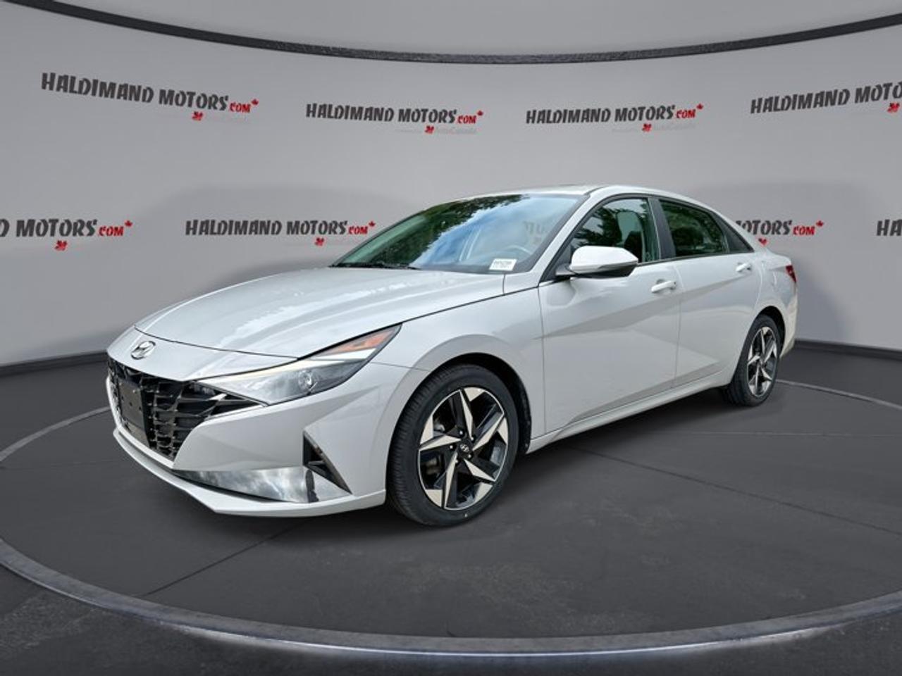 2023 Hyundai Elantra Luxury | One Owner | No Accidents | Sunroof | Leather Seats Photo0