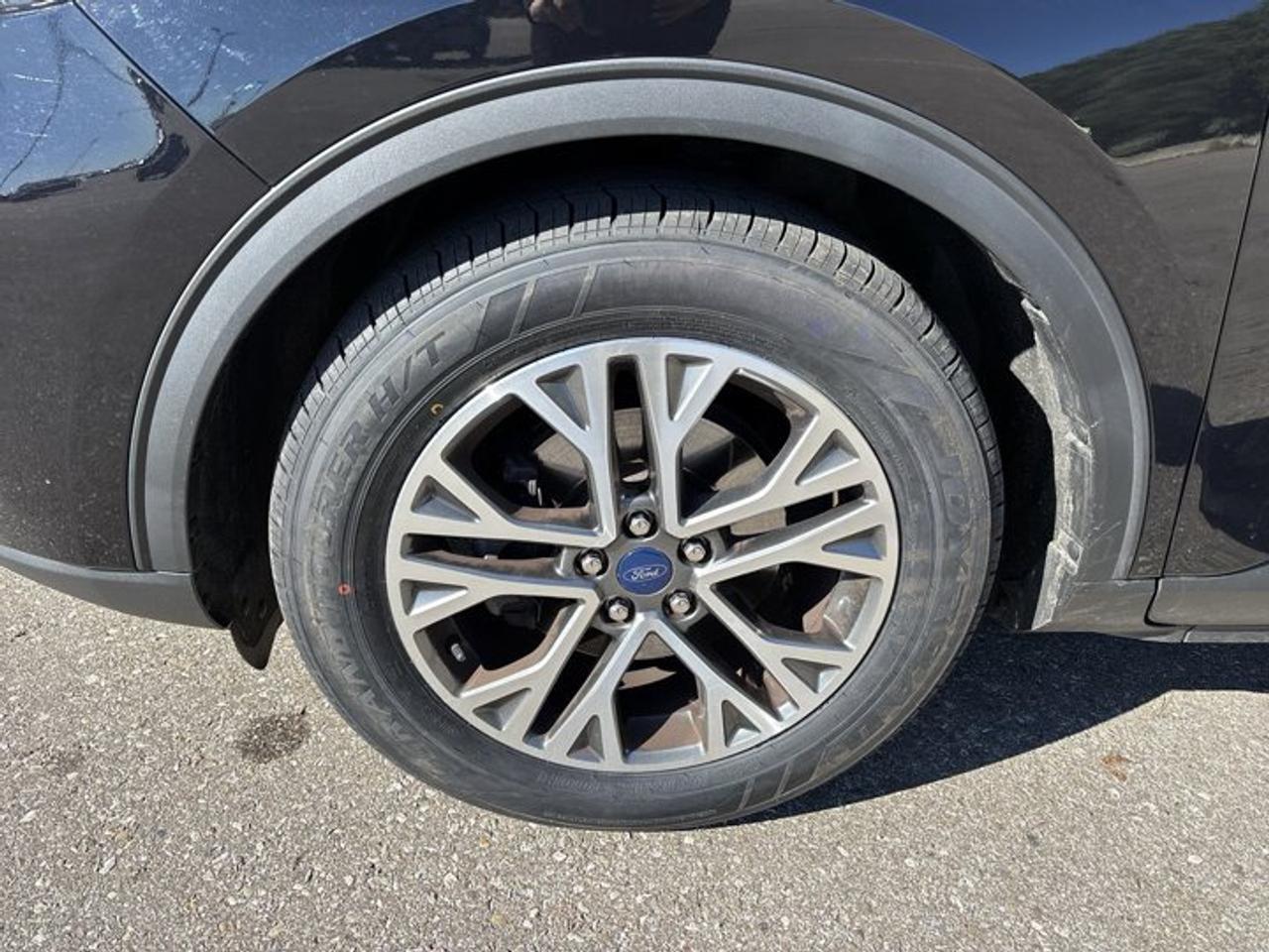 2021 Ford Escape SEL FWD | No Accidents | Leather Seats | Heated Steering Wheel Photo