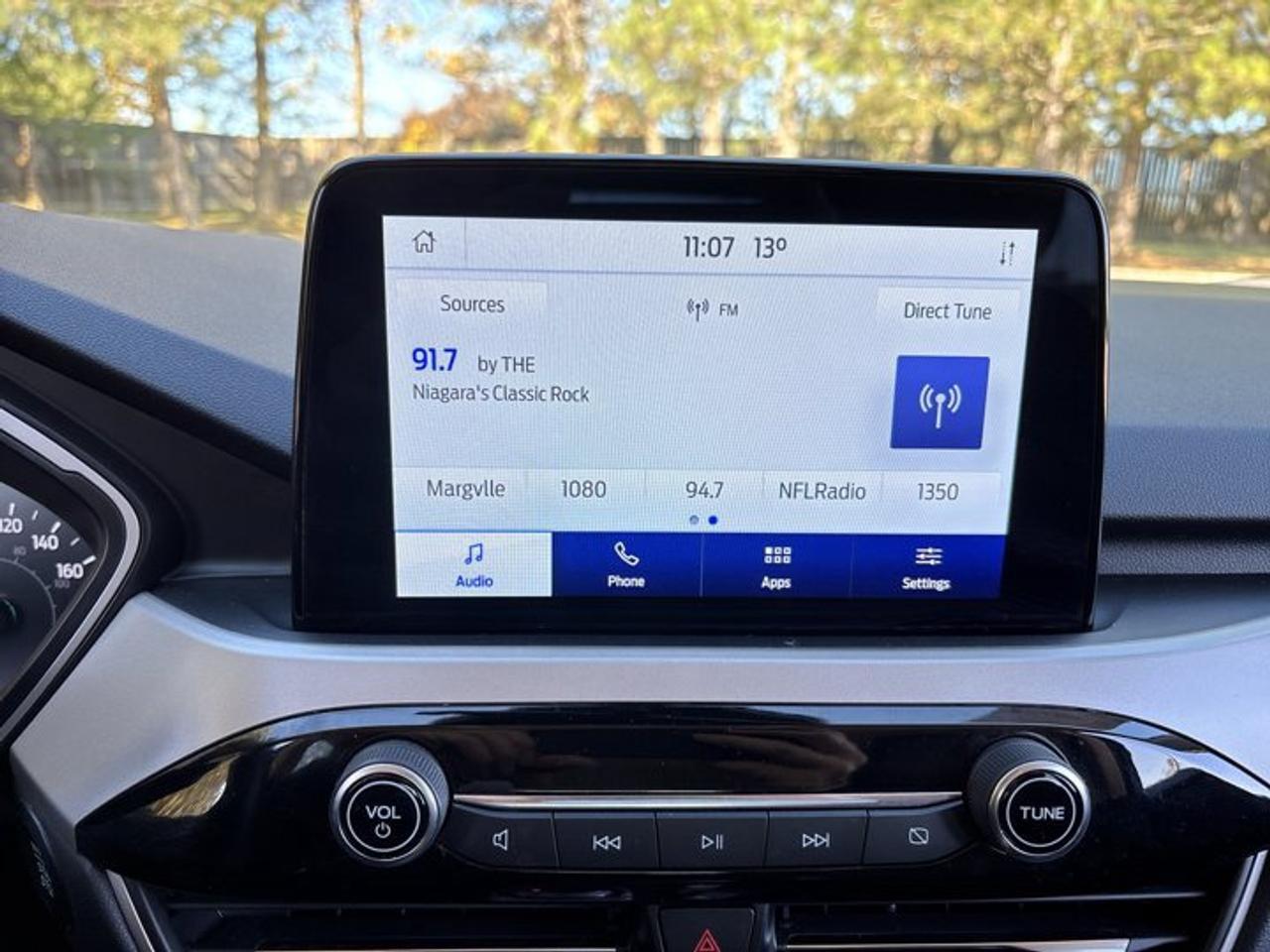 2021 Ford Escape SEL FWD | No Accidents | Leather Seats | Heated Steering Wheel Photo