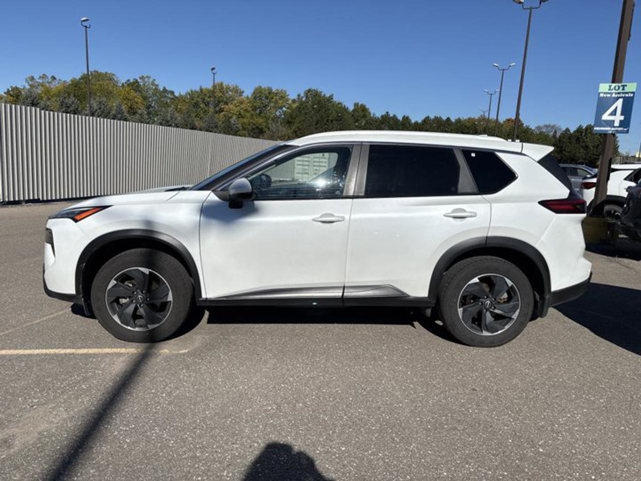 2025 Nissan Rogue SV AWD | No Accidents | Panoramic Sunroof | Heated Steering Photo0