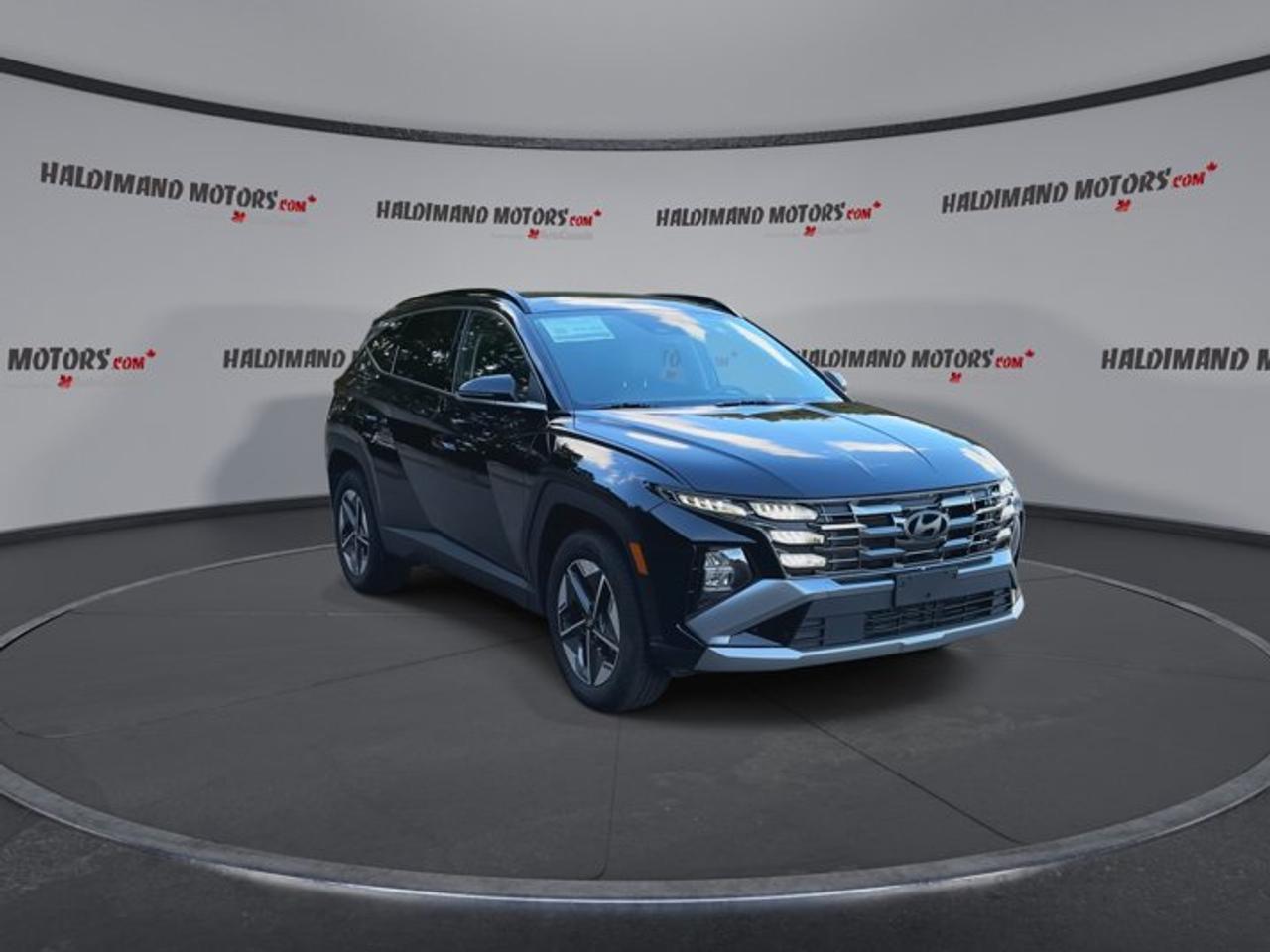 2025 Hyundai Tucson Preferred AWD | Pano. Sunroof | Leather Seats Photo
