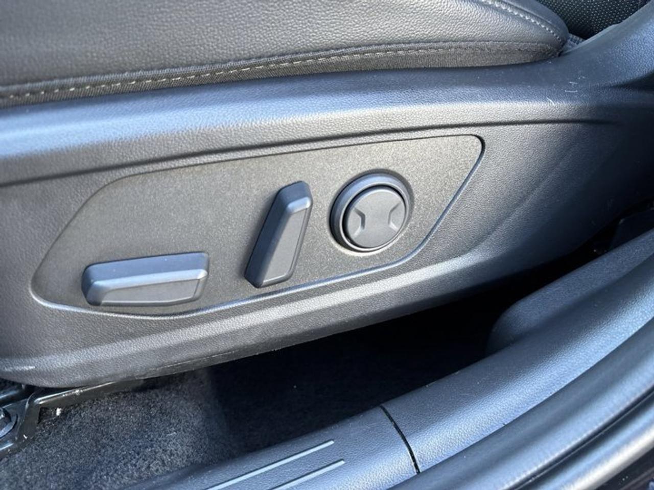 2025 Hyundai Tucson Preferred AWD | Pano. Sunroof | Leather Seats Photo