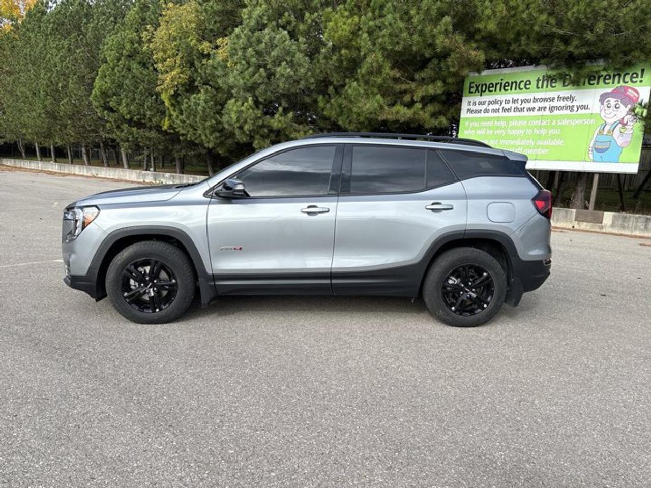 2024 GMC Terrain AT4 AWD | One Owner | No Accidents | Leather Seats Photo
