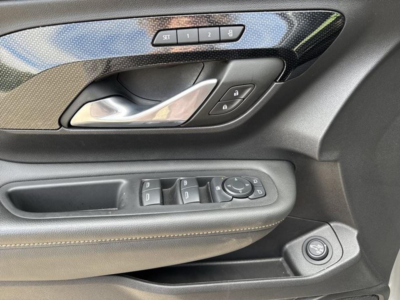 2024 GMC Terrain AT4 AWD | One Owner | No Accidents | Leather Seats Photo