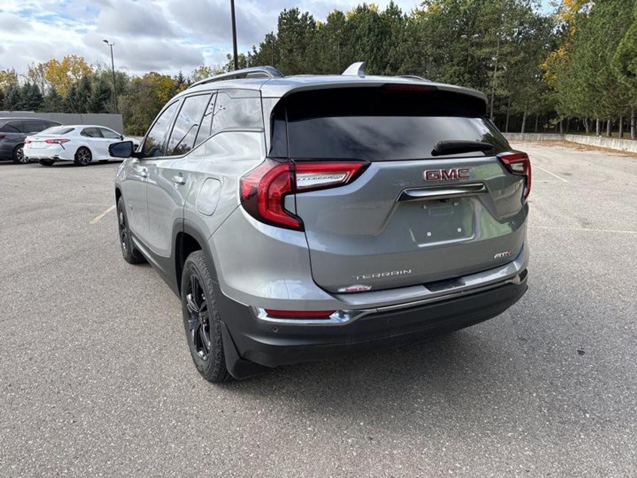 2024 GMC Terrain AT4 AWD | One Owner | No Accidents | Leather Seats Photo
