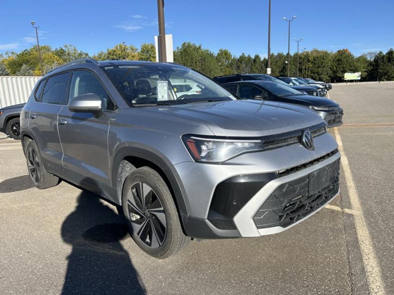 2025 Volkswagen Taos Comfortline 4WD | No Accidents | Heated Steering Photo