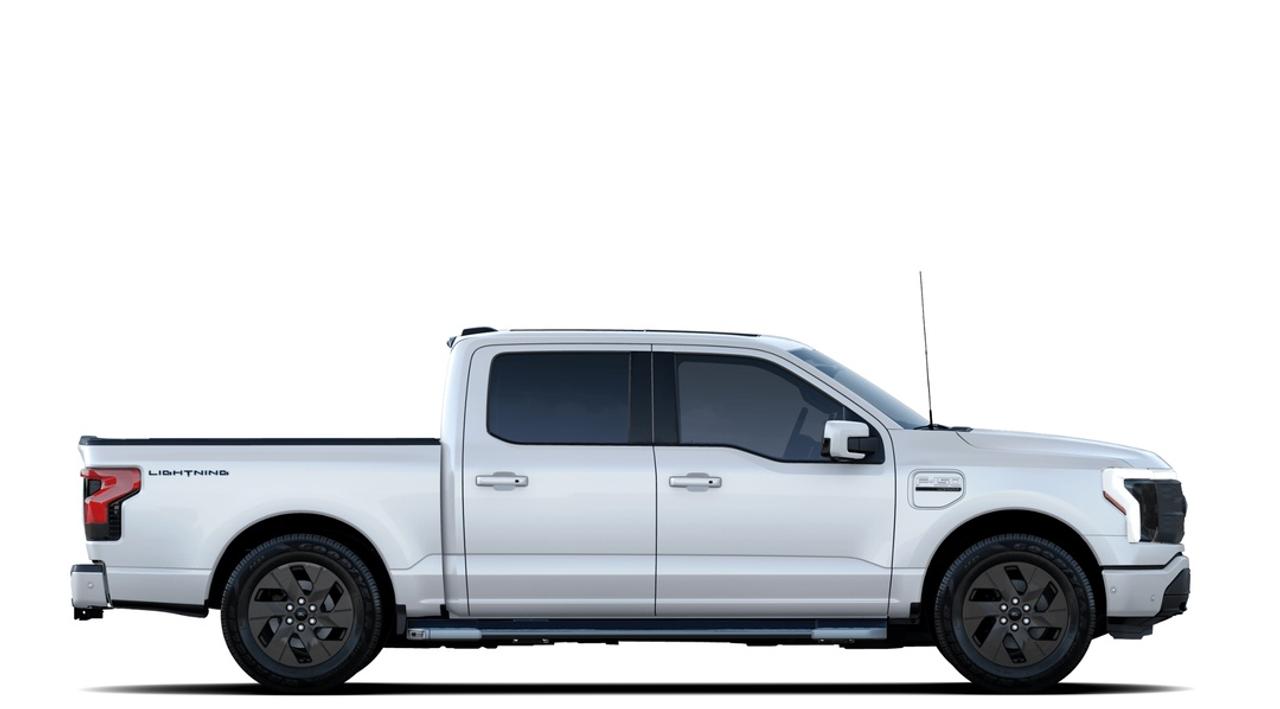 2023 Ford F-150 Lightning Lariat Photo