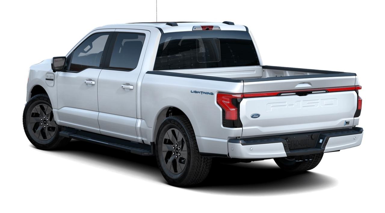 2023 Ford F-150 Lightning Lariat Photo5