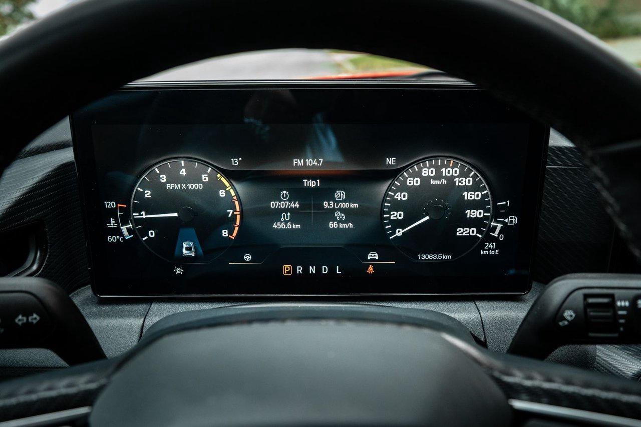 2025 Ford Mustang EcoBoost Photo