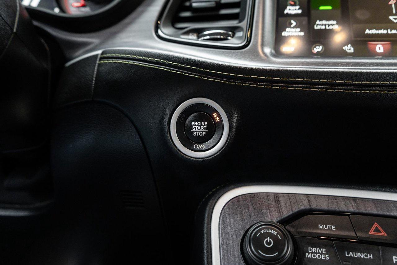 2023 Dodge Challenger Scat Pack Shaker 392 Widebody Photo