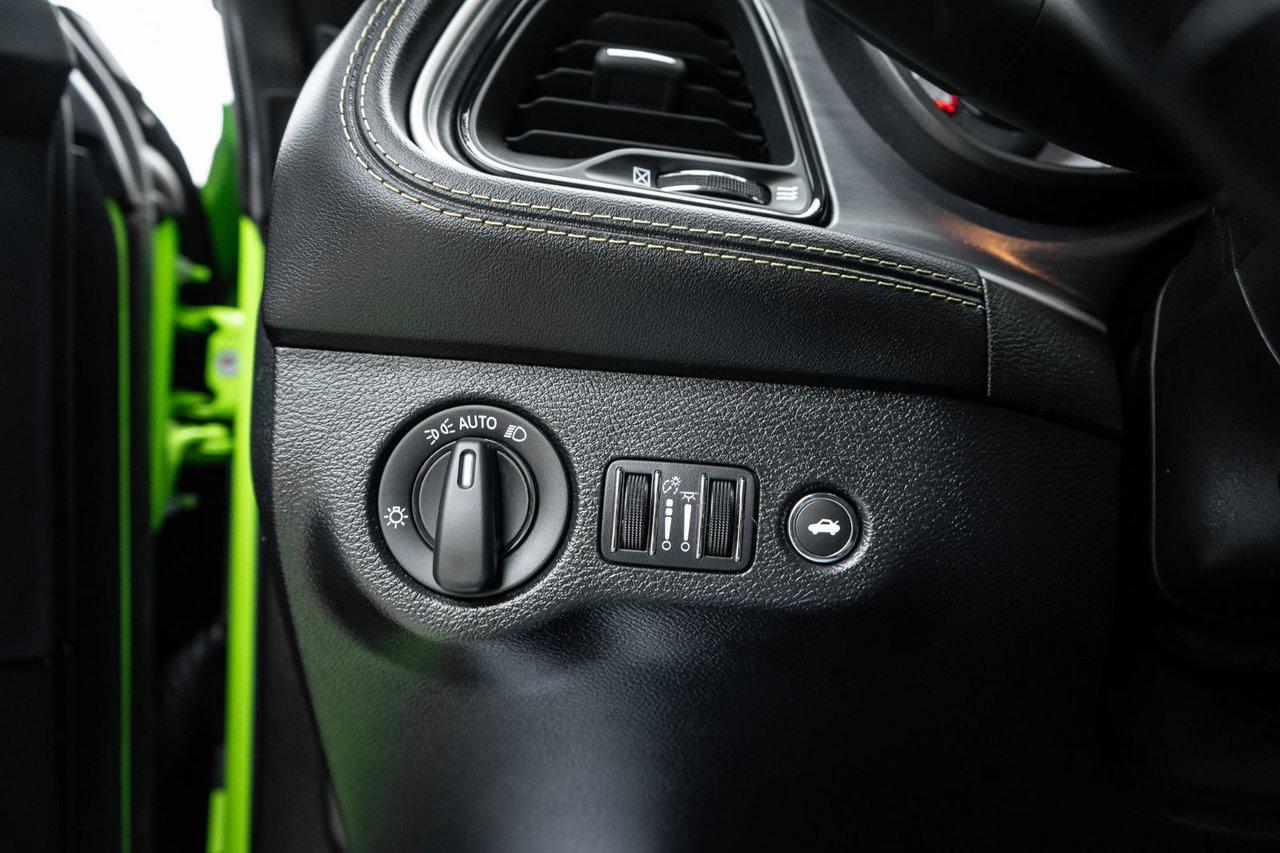 2023 Dodge Challenger Scat Pack Shaker 392 Widebody Photo