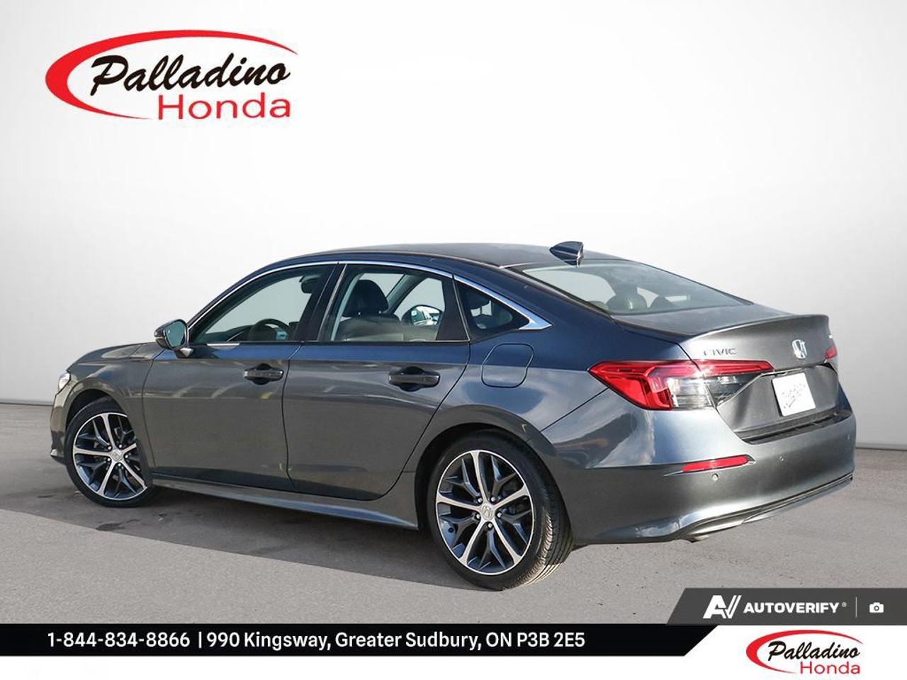 2024 Honda Civic Sedan Touring Photo