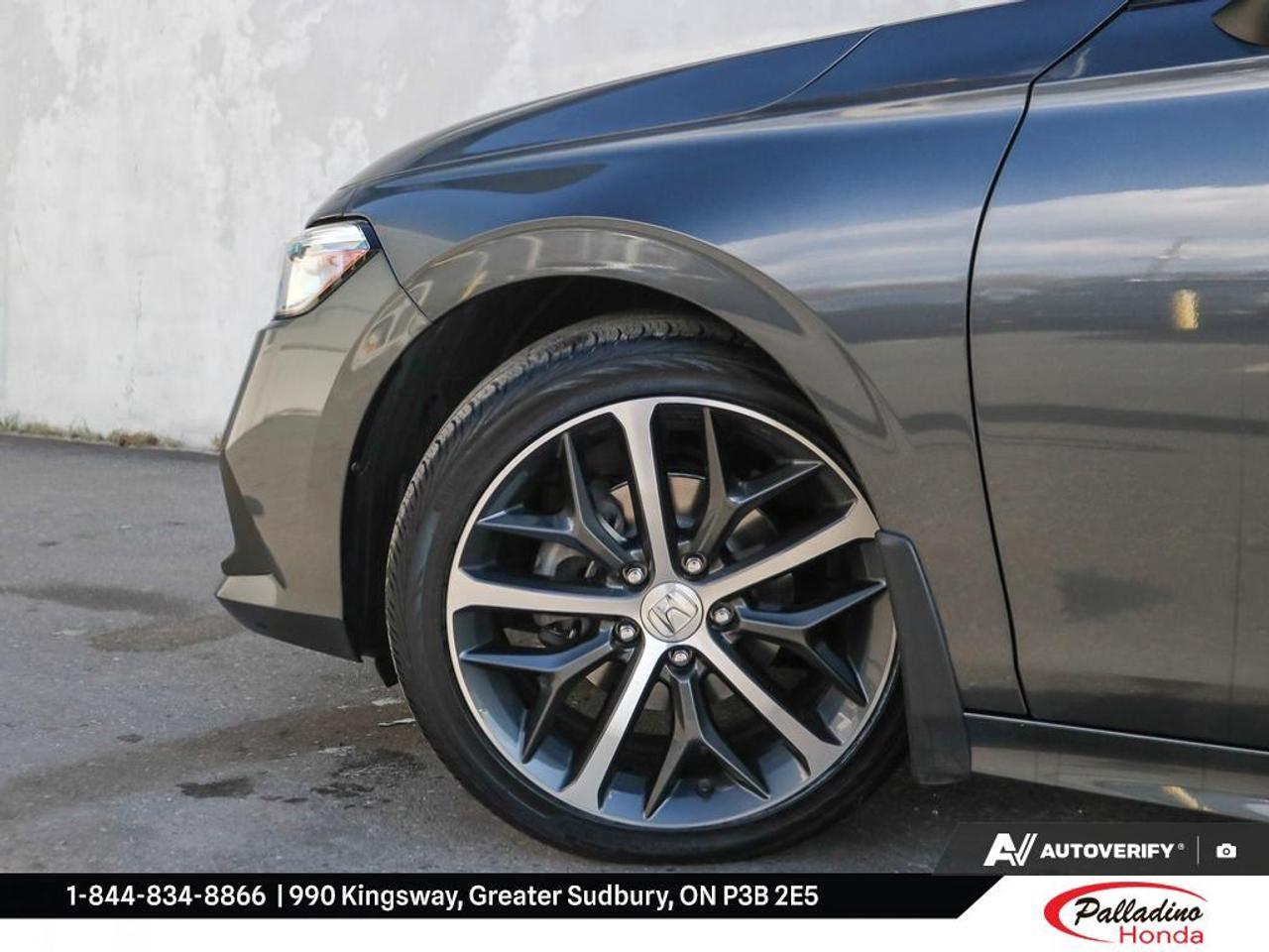 2024 Honda Civic Sedan Touring Photo