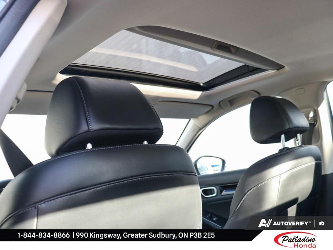 2024 Honda Civic Sedan Touring Photo