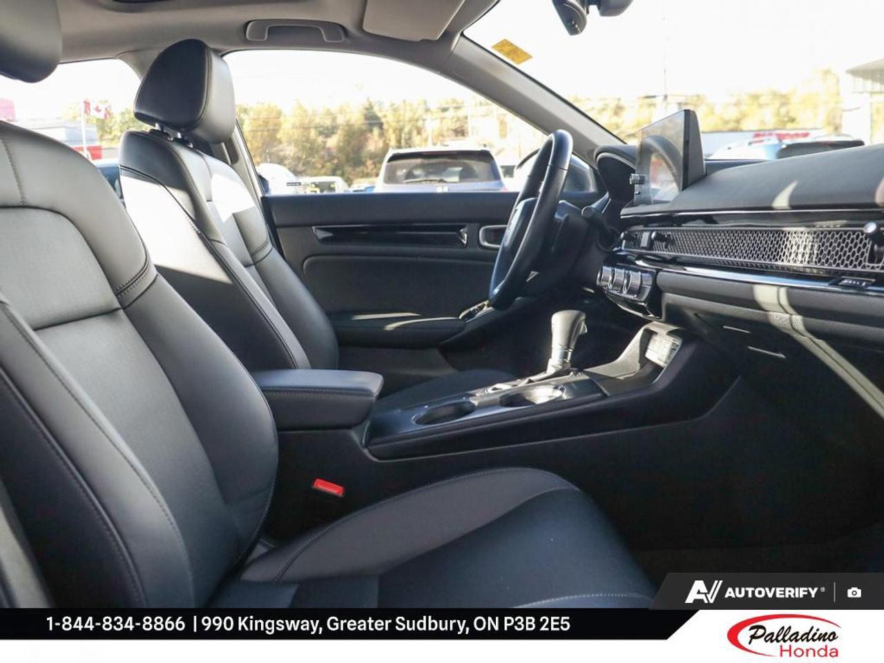 2024 Honda Civic Sedan Touring Photo