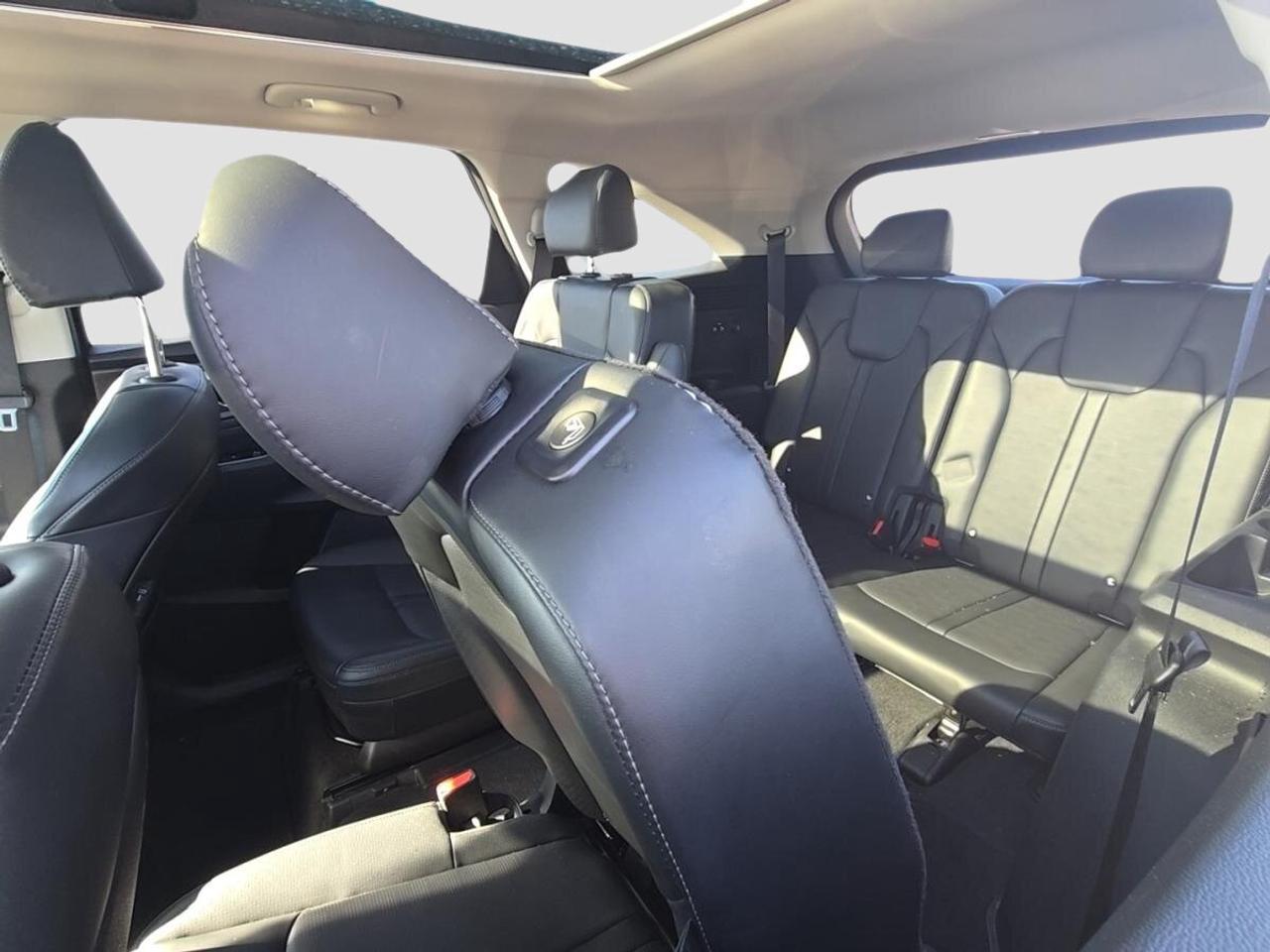 2025 Kia Sorento X-Line Photo