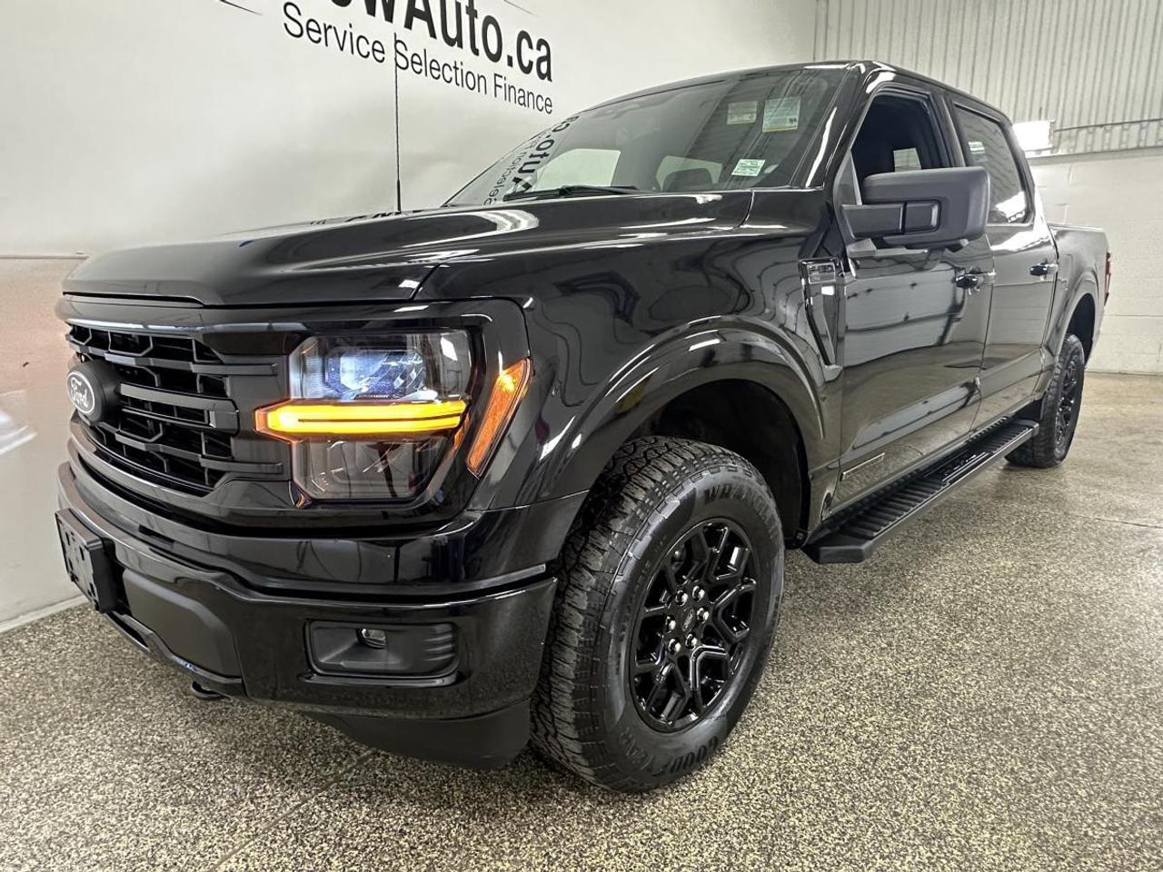 2024 Ford F-150 XLT/3.5/HYBRID/PWR BUCKETS/CONSOLE/NAVI/OFF 1 OWNER FORD LEASE! Photo2