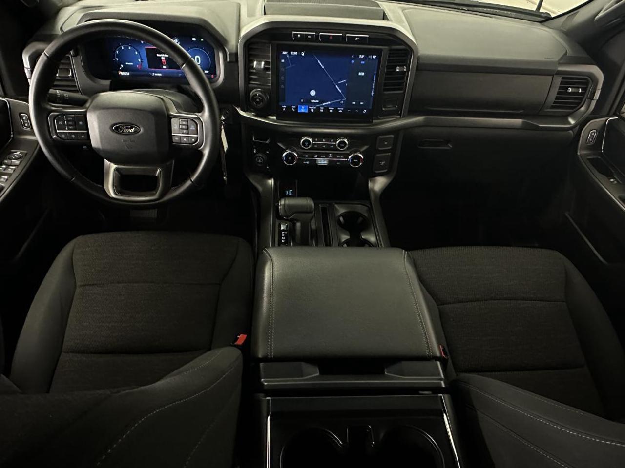 2024 Ford F-150 XLT/3.5/HYBRID/PWR BUCKETS/CONSOLE/NAVI/OFF 1 OWNER FORD LEASE! Photo