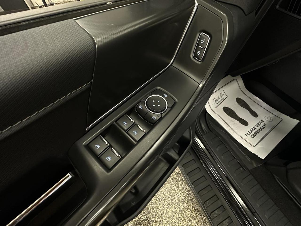 2024 Ford F-150 XLT/3.5L/HYBRID/38KM/NAV/PWR BUCKETS/CONSOLE/OFF 1 OWNER LEASE! Photo
