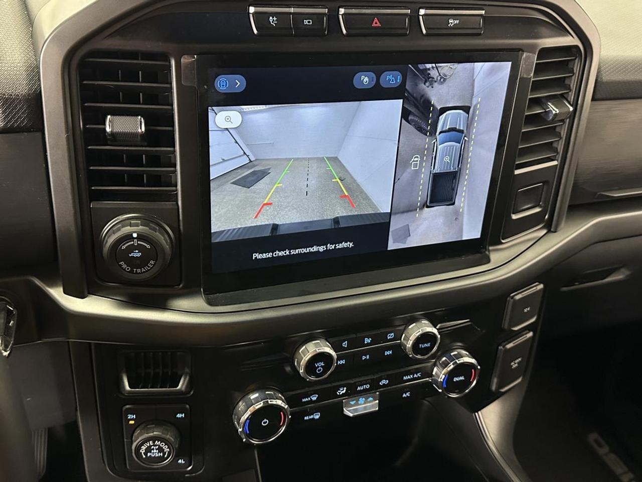 2024 Ford F-150 XLT/3.5L/HYBRID/38KM/NAV/PWR BUCKETS/CONSOLE/OFF 1 OWNER LEASE! Photo