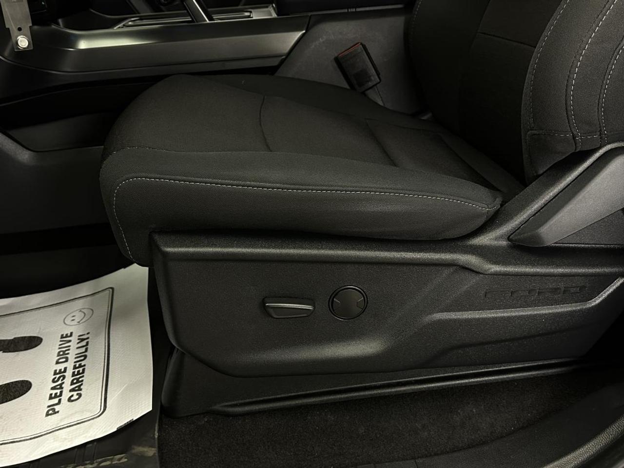 2024 Ford F-150 XLT/3.5L/HYBRID/38KM/NAV/PWR BUCKETS/CONSOLE/OFF 1 OWNER LEASE! Photo