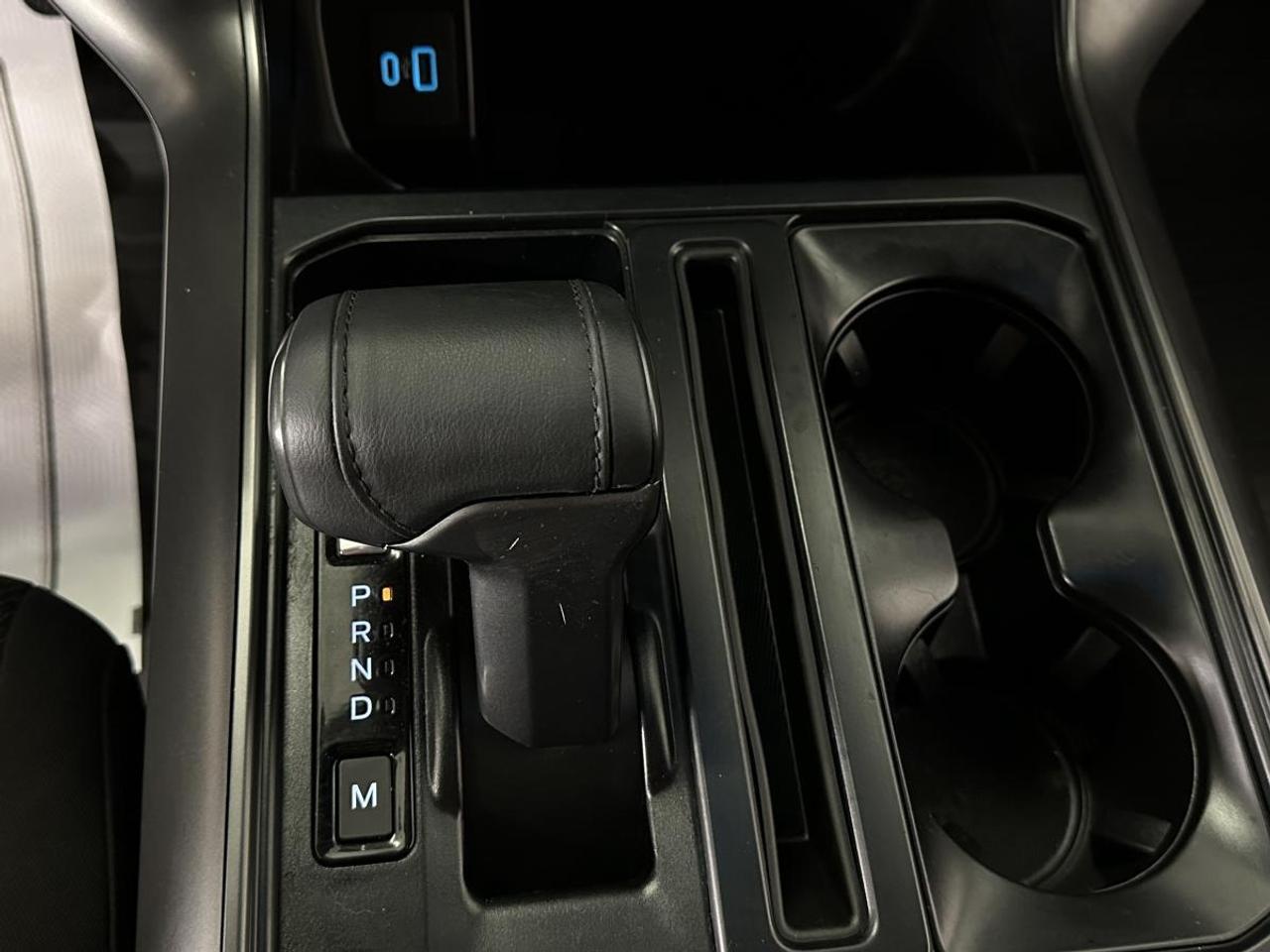 2024 Ford F-150 XLT/3.5L/HYBRID/38KM/NAV/PWR BUCKETS/CONSOLE/OFF 1 OWNER LEASE! Photo
