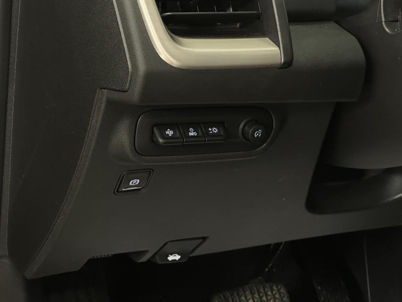 2024 GMC Terrain Denali DENALI/AWD/LEATHER/PANOROOF/NAVI/1 OWNER/28KM! Photo