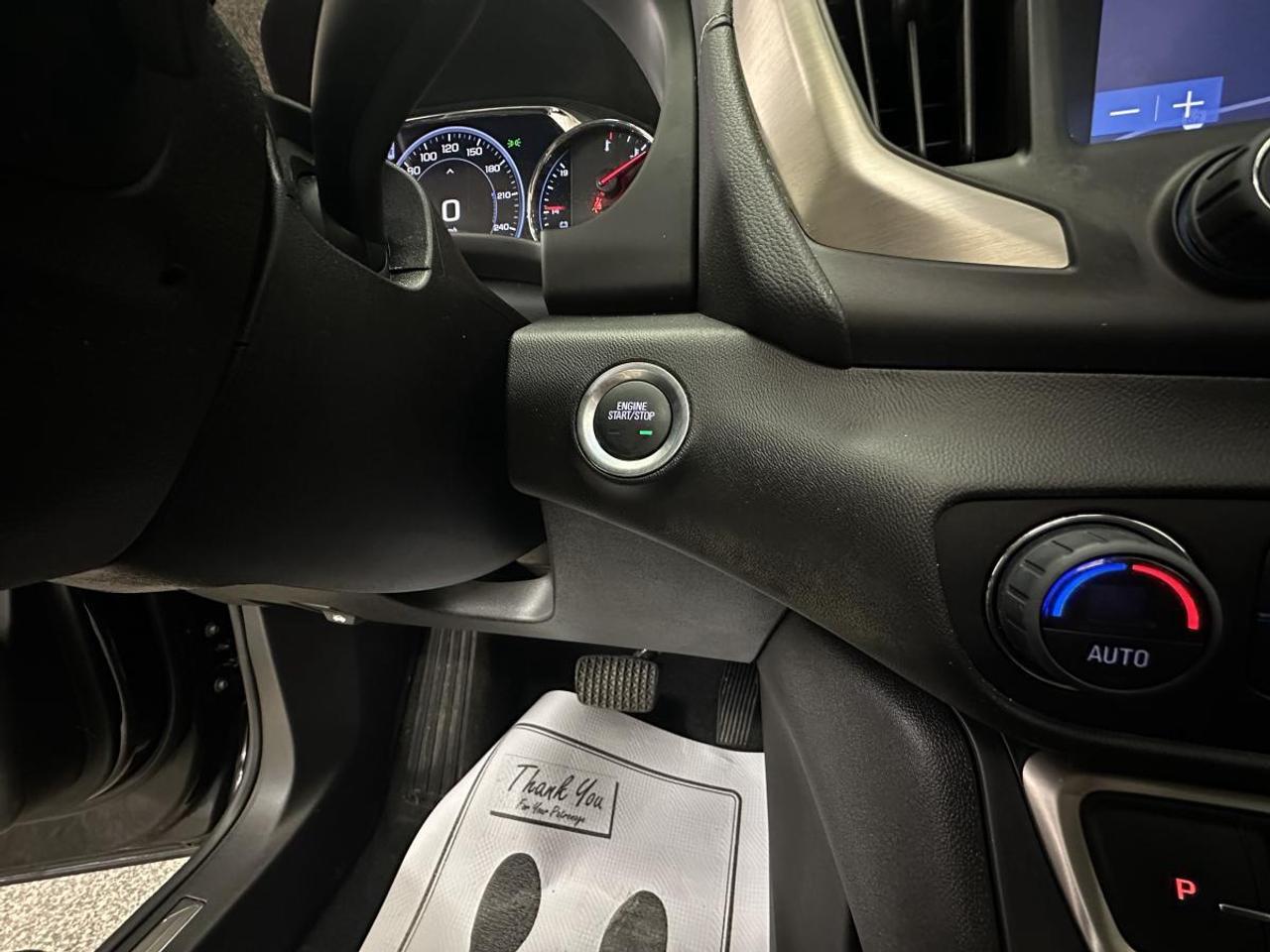 2024 GMC Terrain Denali DENALI/AWD/LEATHER/PANOROOF/NAVI/1 OWNER/28KM! Photo