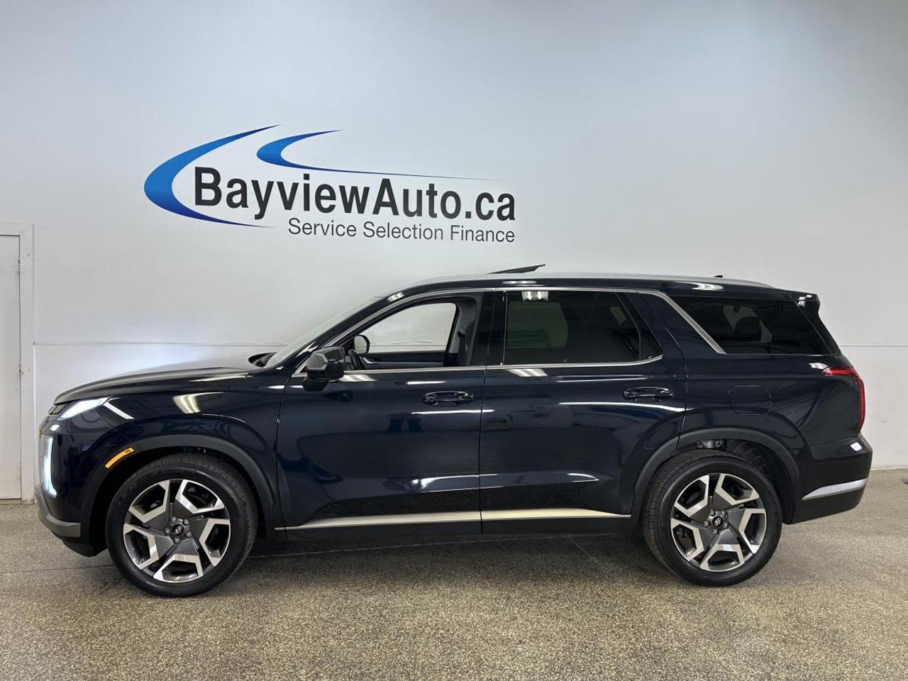 2024 Hyundai PALISADE Preferred PREFERRED/AWD/8-PASSENGER/SUNROOF/33KM/OFF 1 OWNER LEASE! Photo