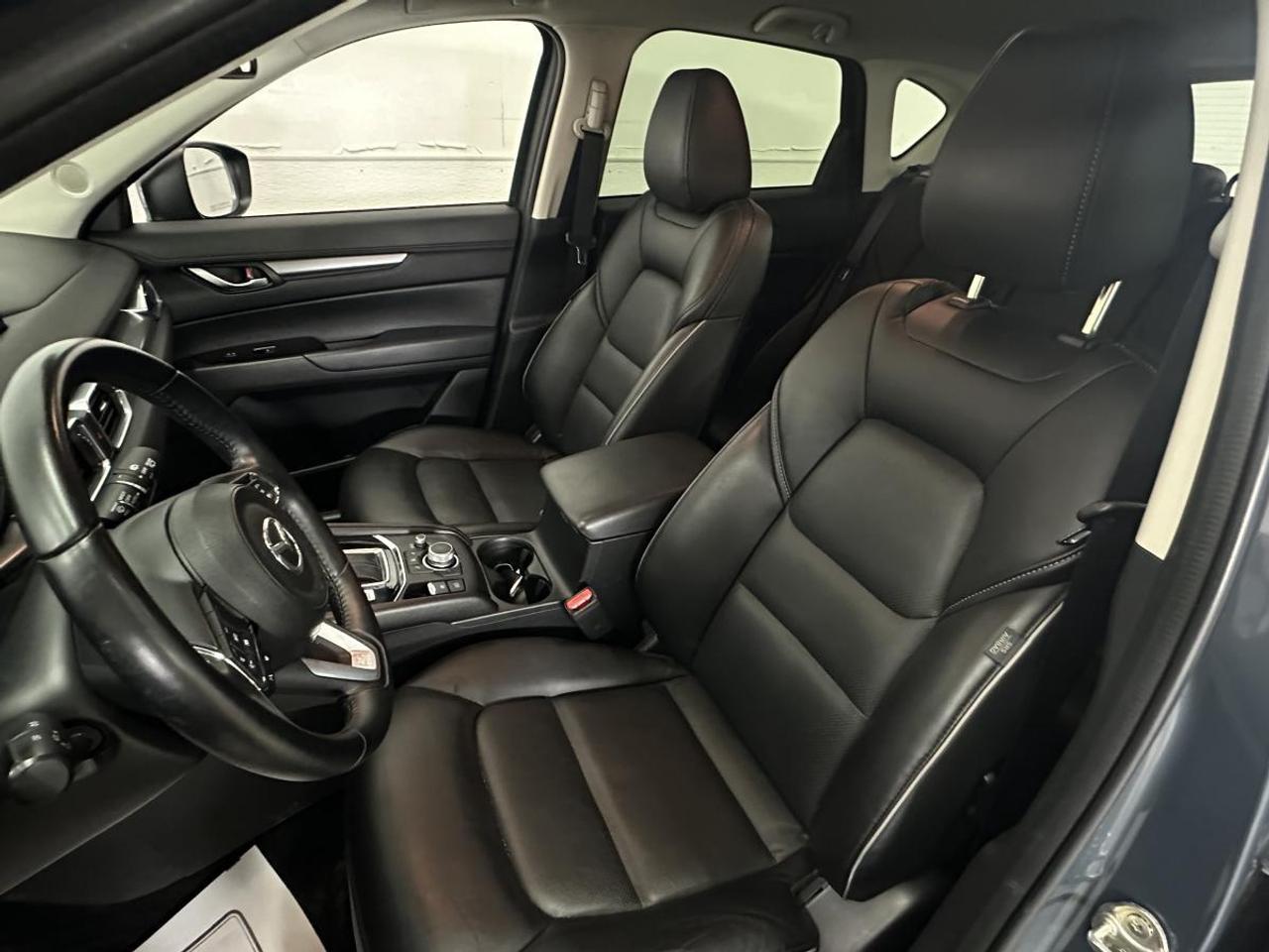 2025 Mazda CX-5 GS/AWD/PWR HEATED SEATS &amp; WHEEL/LEATHER/PWR GATE/CARPLAY/MORE! Photo
