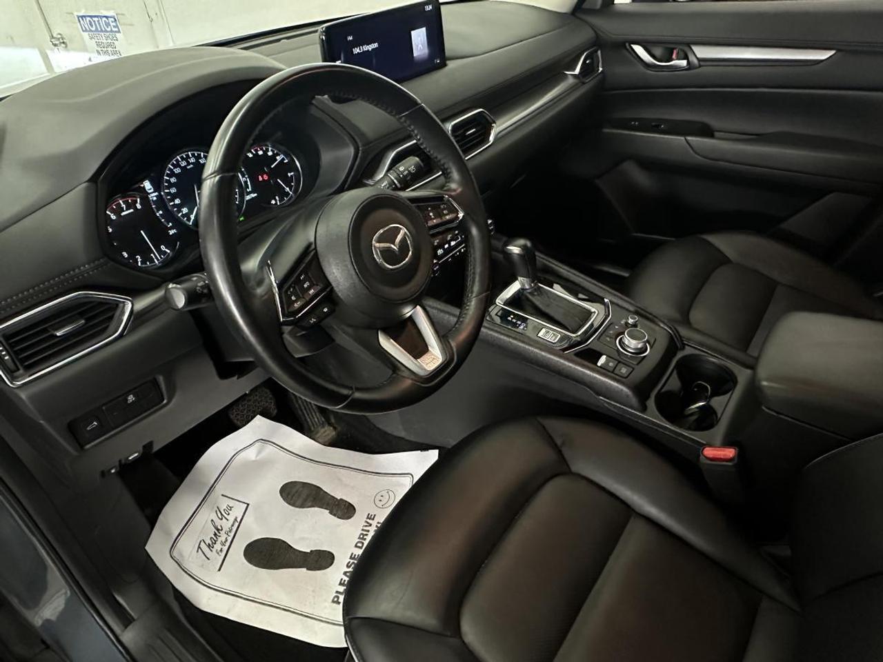 2025 Mazda CX-5 GS/AWD/PWR HEATED SEATS &amp; WHEEL/LEATHER/PWR GATE/CARPLAY/MORE! Photo