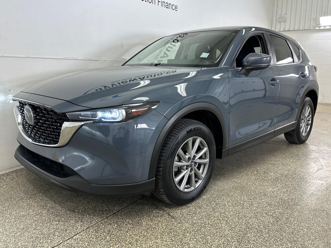 2025 Mazda CX-5 GS/AWD/PWR HEATED SEATS &amp; WHEEL/LEATHER/PWR GATE/CARPLAY/MORE! Photo2