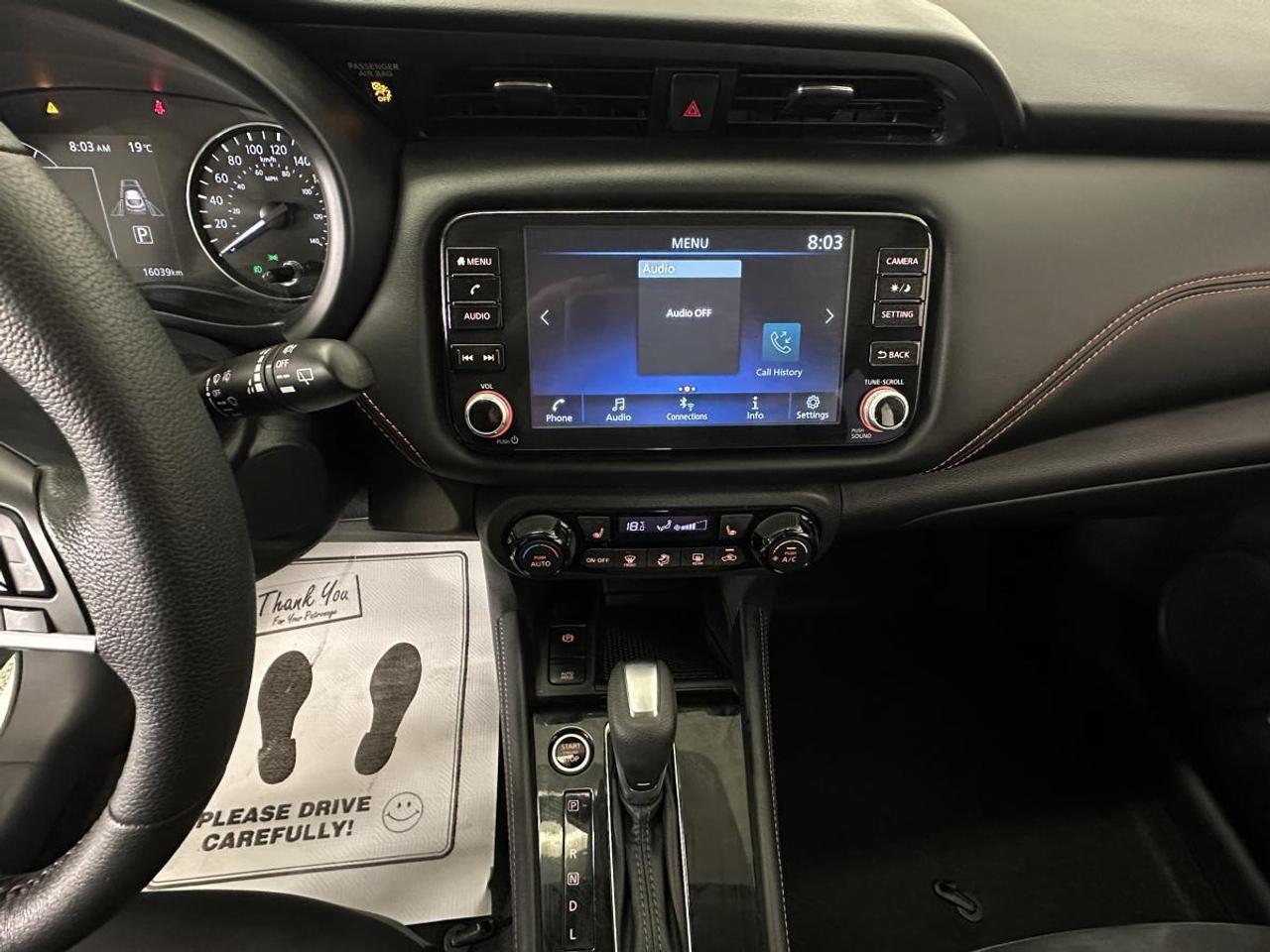 2024 Nissan Kicks SR/PREMIUM/2-TONE LEATHER/2-TONE ROOF/16KM/OFF 1 OWNER LEASE! Photo