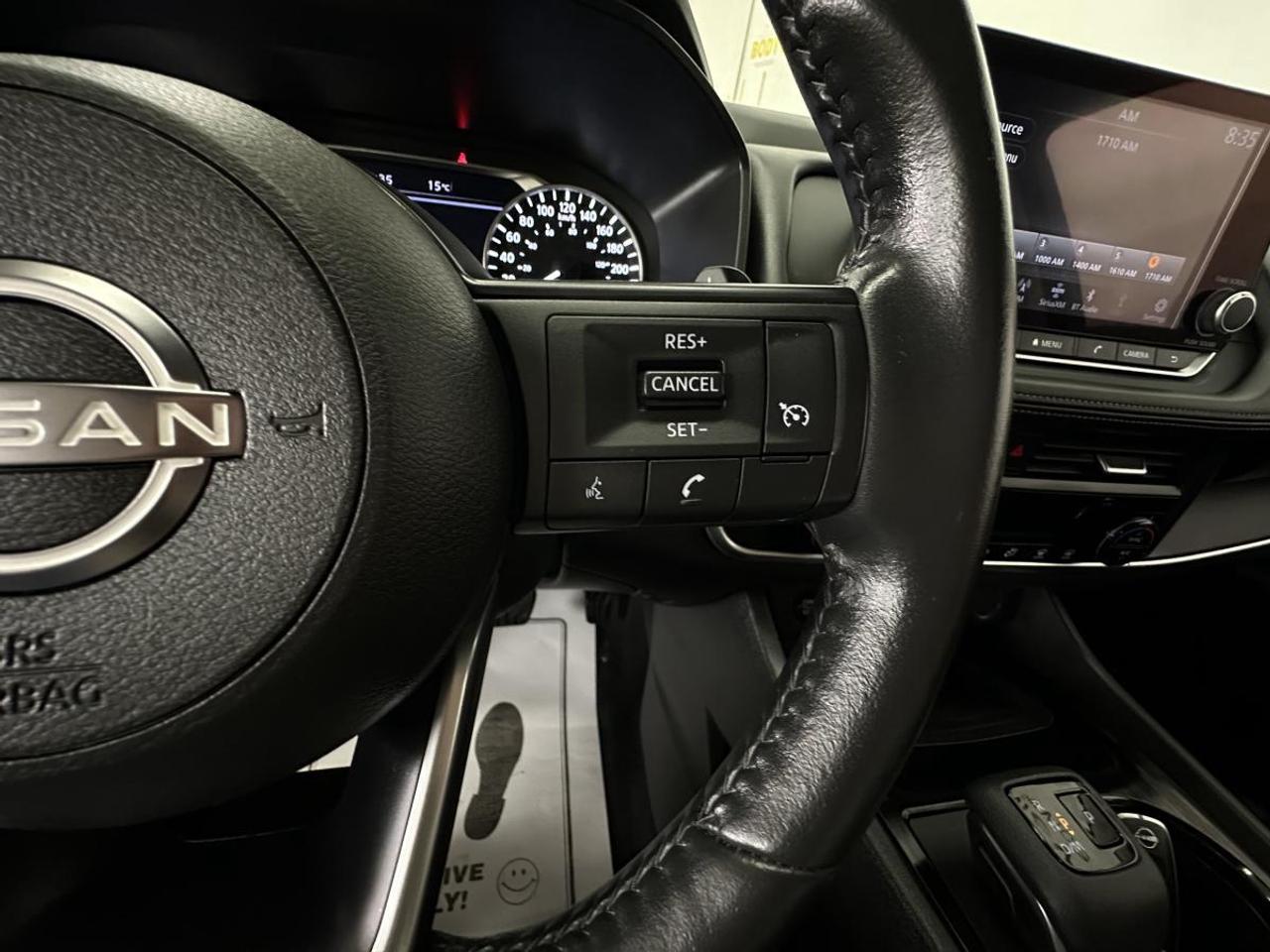 2024 Nissan Rogue S/AWD/27KM/BLACK/OFF 1 OWNER NISSAN LEASE! Photo