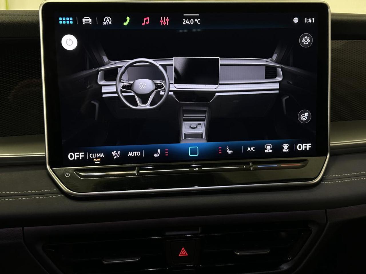 2026 Volkswagen Tiguan Comfortline COMFORTLINE/AWD/LEATHER/MORE! Photo